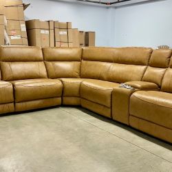 Power Reclining Leather Sectional - Delivery and Financing Available!
