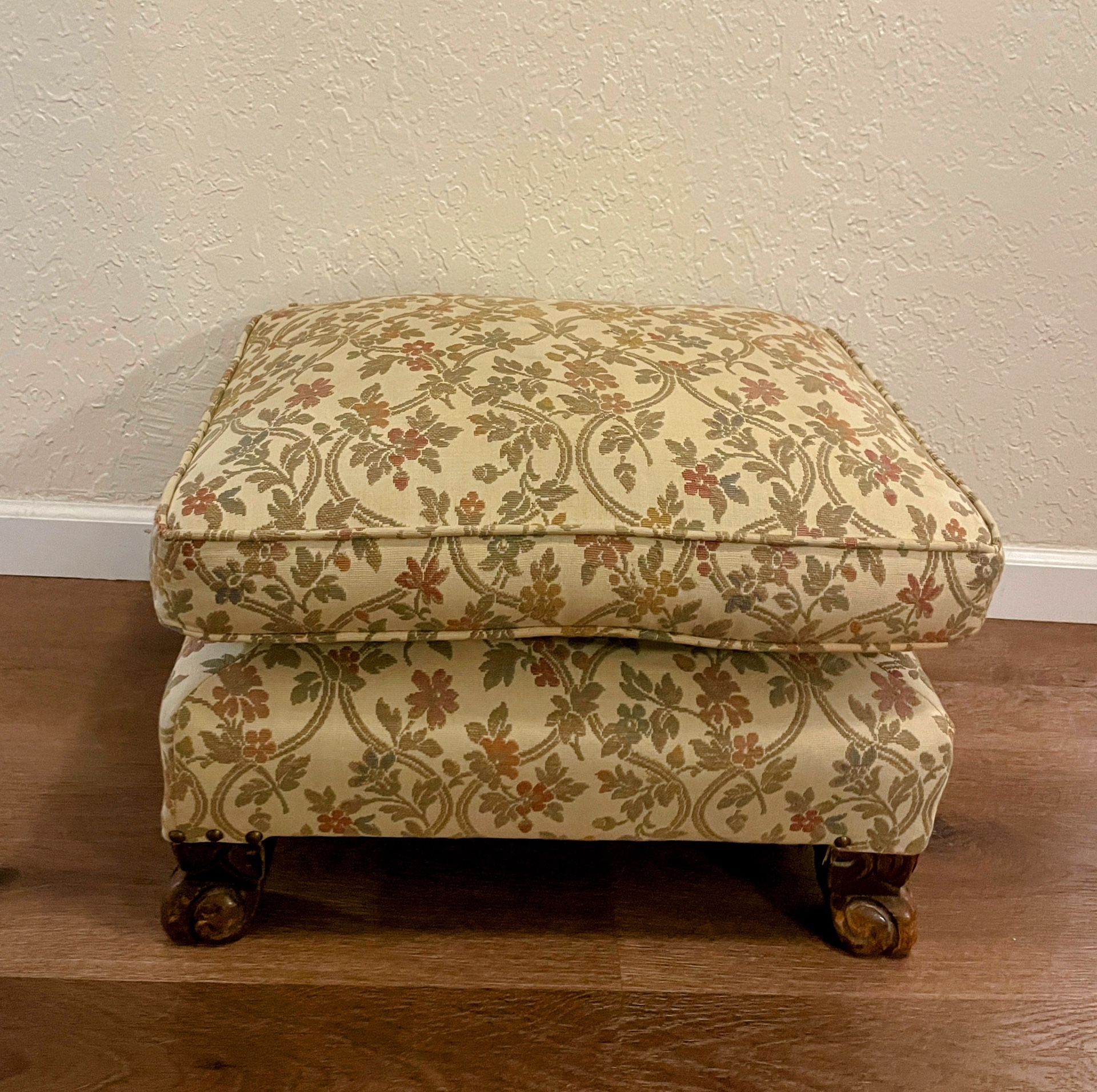 Floral Print Ottoman