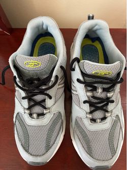 ZAPATOS: Dr. SHOLL’S . Talla 8 M