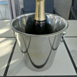 BRAND NEW STAINLESS STEEL ICE BUCKETS!! 