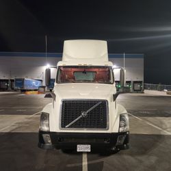 2012 Volvo Vnl64T