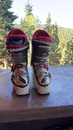 Salomon Ski Boots