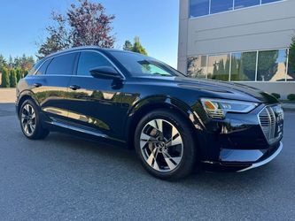 2022 Audi e-tron