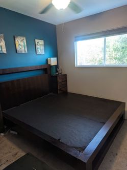 Queen bed