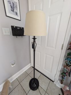 Bronze/black Metal Floor Lamp