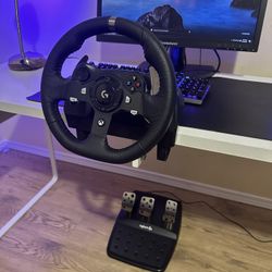 Gaming Steering Wheel – Logitech G920 with Pedals 