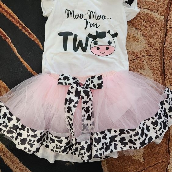 birthday moomoo dress Moo Moo I'm 2 Birthday Outfit for Sale in Grand Terrace, CA