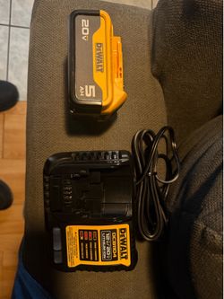 Dewalt 5ah Battery Kit