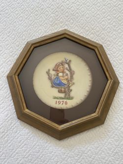 MJ Hummel Plate 1976