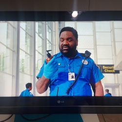 LG 32” LCD TV