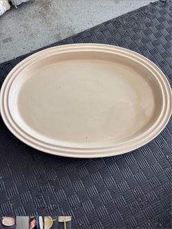 Le Creuset Platter