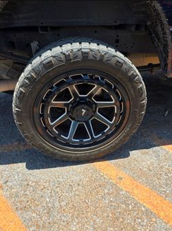 Ford f250 rims and tires forsale