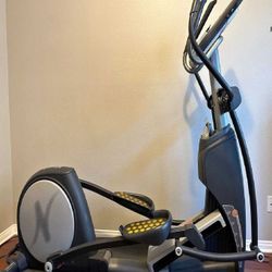 Life Fitness Treadmill Gym-Quality Equipment