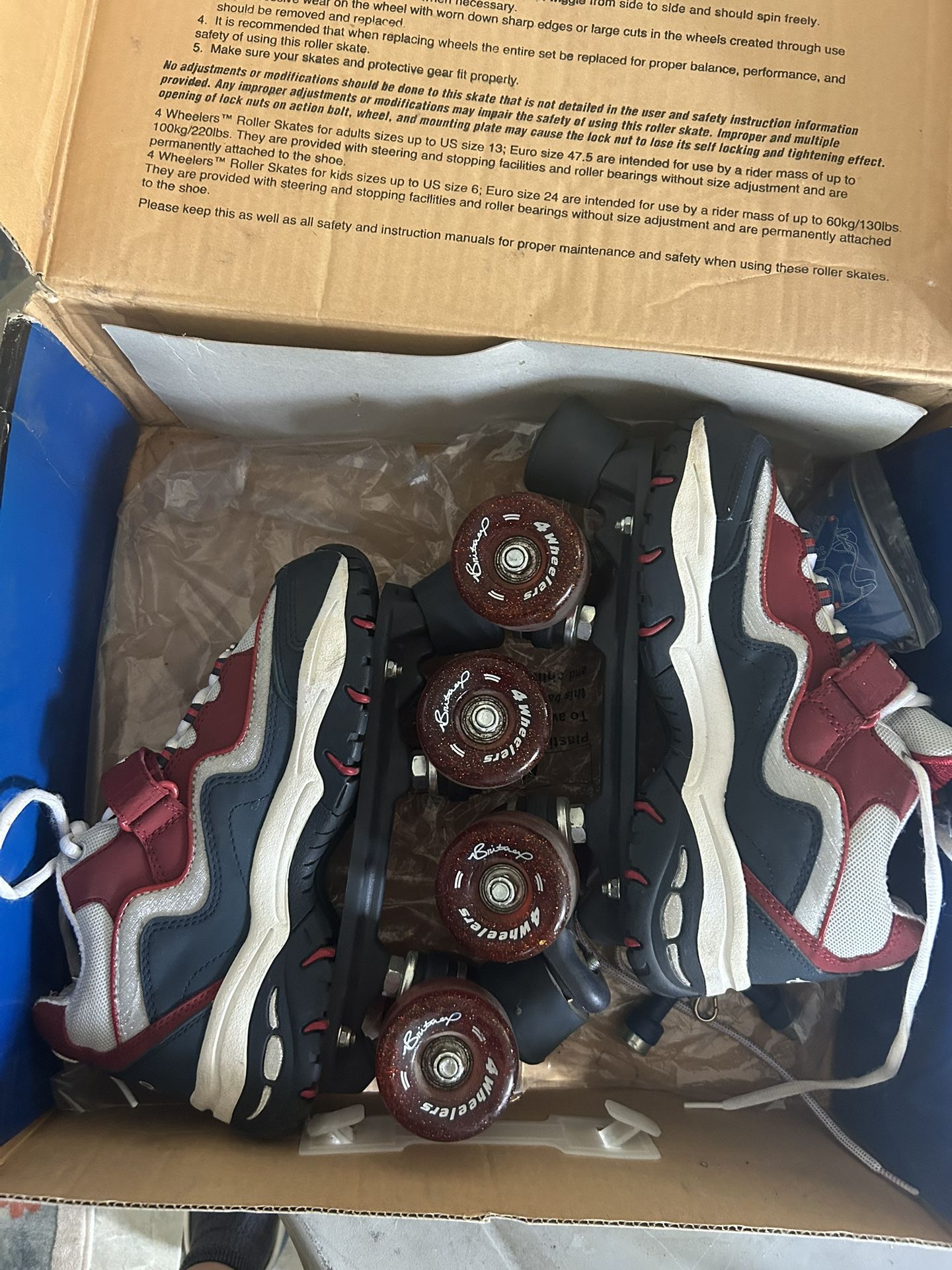 Patines Clásicos De 4 Ruedas Seminuevos Size 7.5