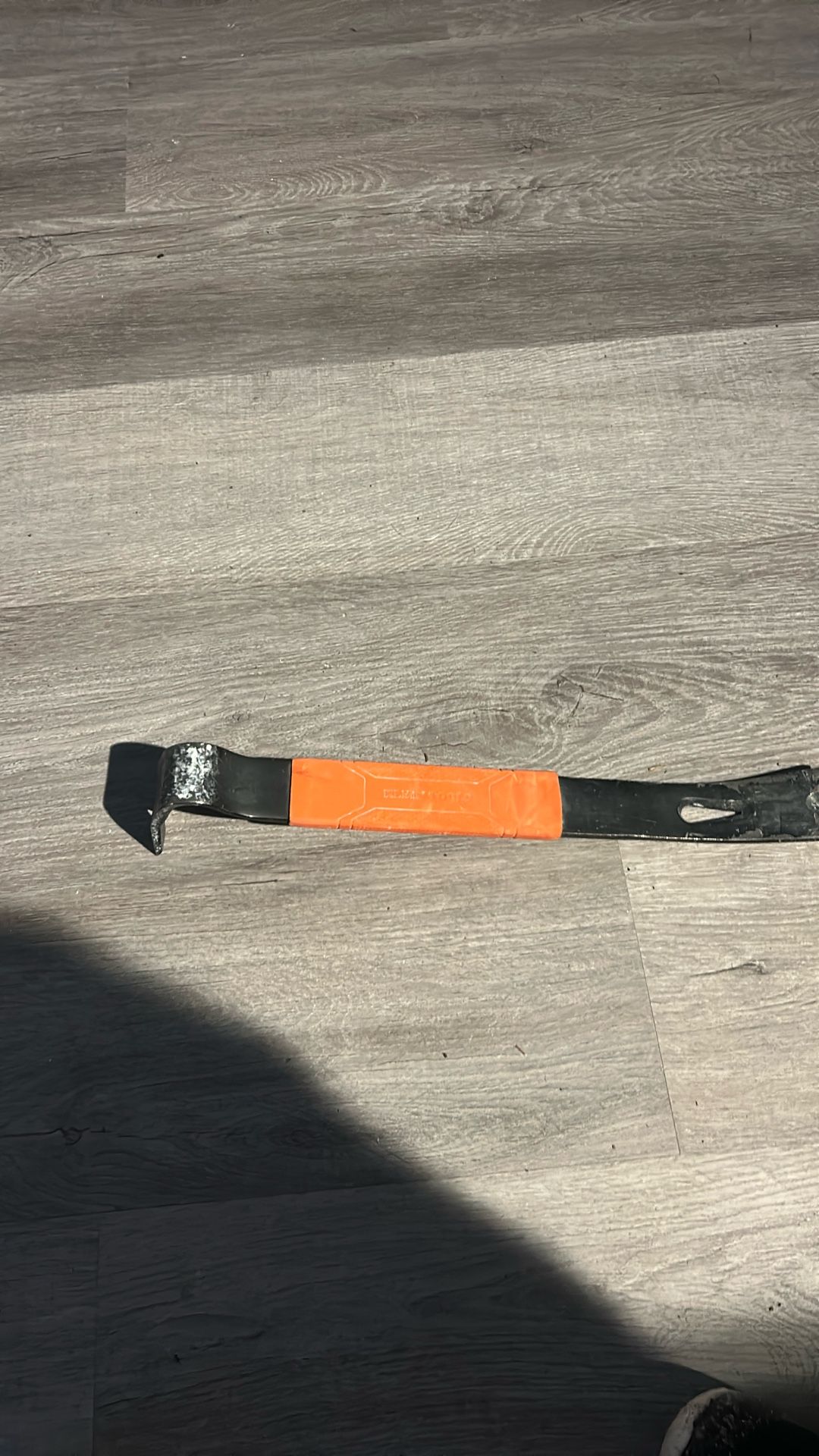 Klein Tools Pry Bar