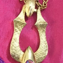 Vintage Beeline Pendant Necklace 