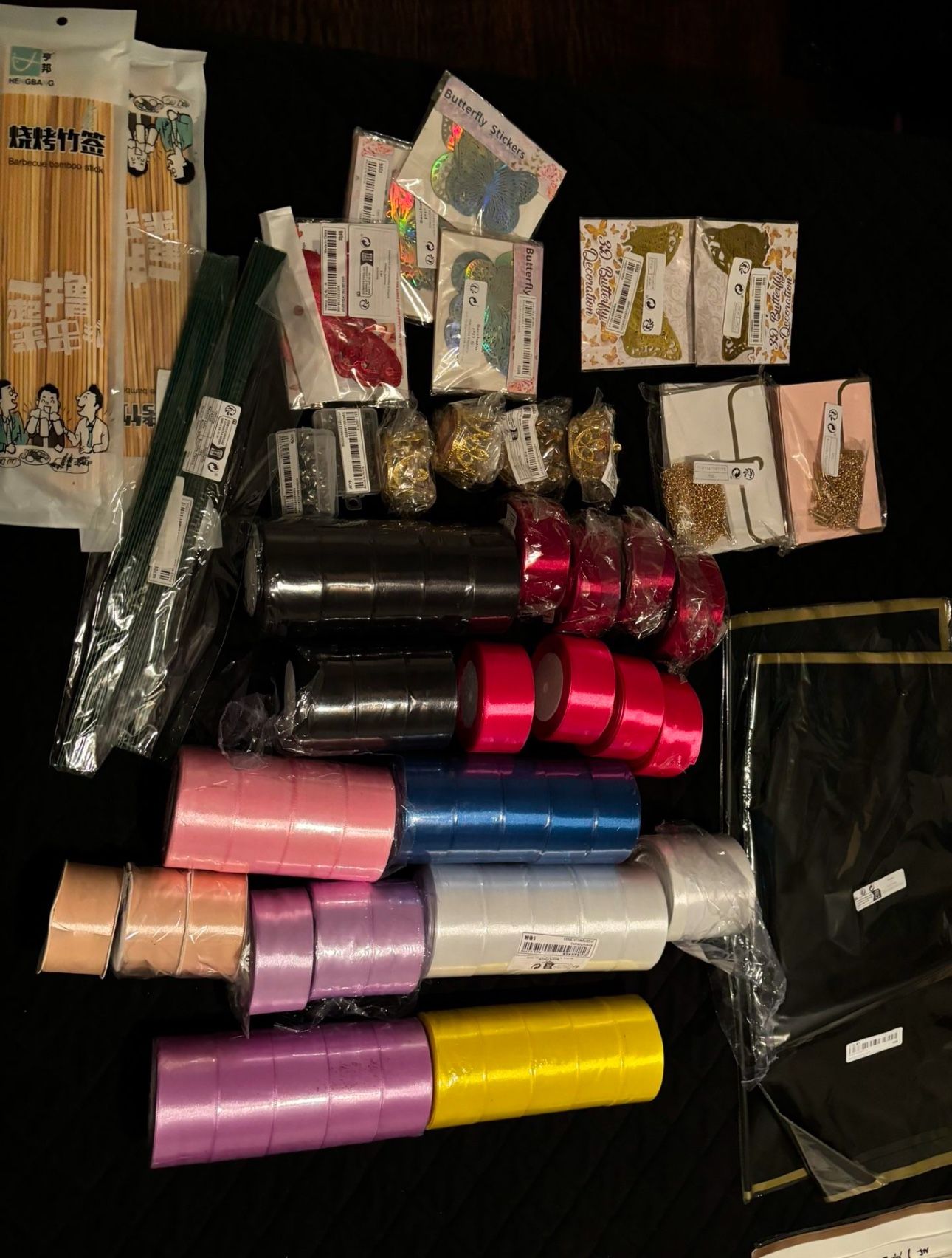 Ribbon And more