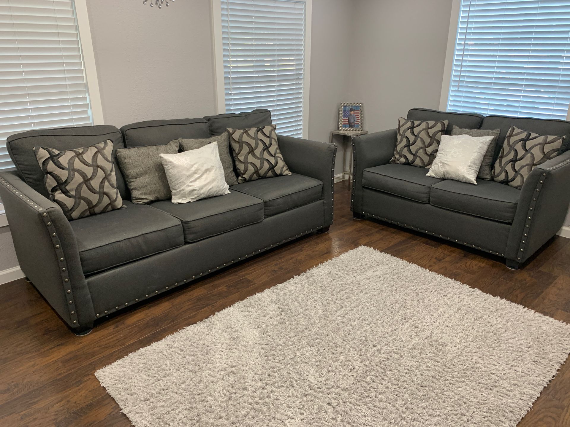Living room set (sofas) (couches)