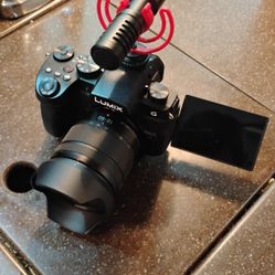 Panasonic Lumix G7 +Bag&More!!