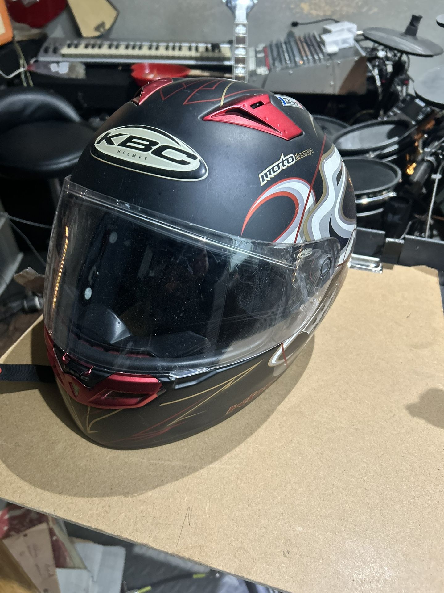 KBC Helmet