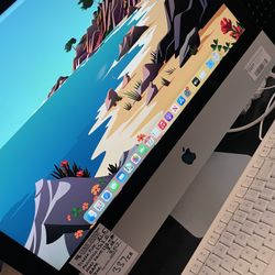 Imac 21.5 - 2.3GHz Quad-Core i5 - 8GB RAM - 1TB HDD - (2017) 