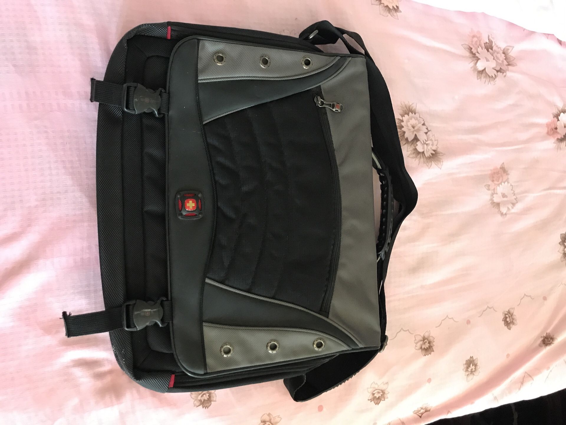 Notebook computer bag, used in excellent condition