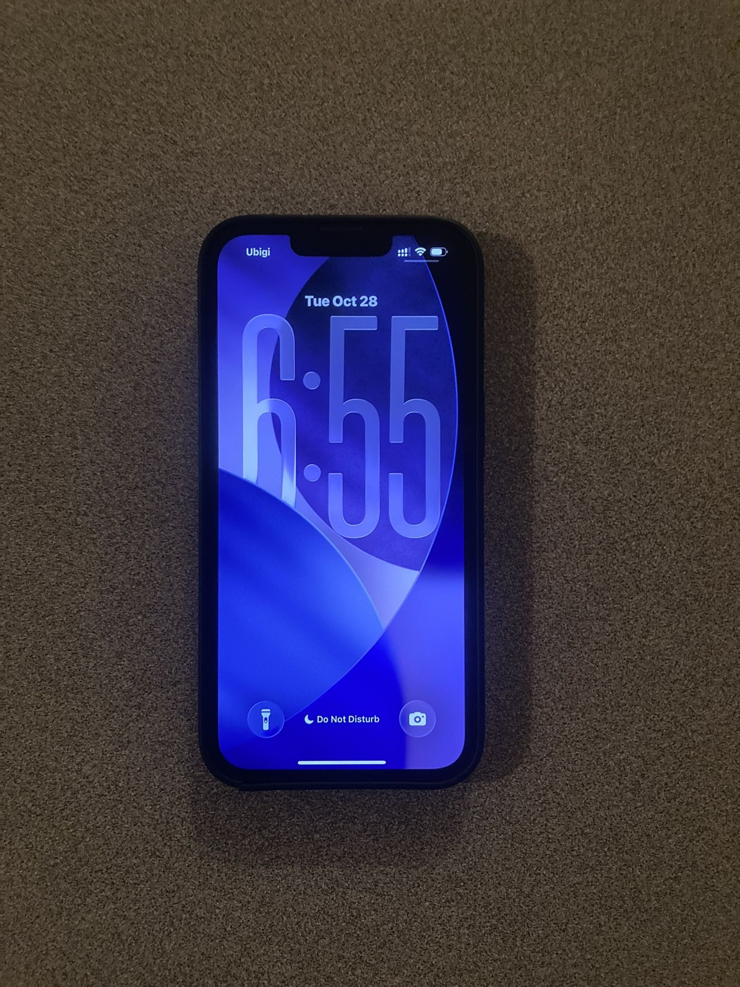 iPhone 13 128GB (Unlocked) – Midnight Blue