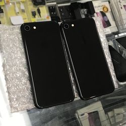 iPhone 8 64GB Unlocked Excellent Condition!