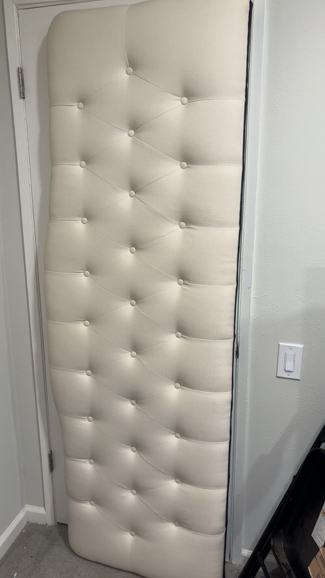 Mountable King Size Headboard
