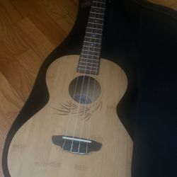 Luna Ukulele Tenor Guitar 