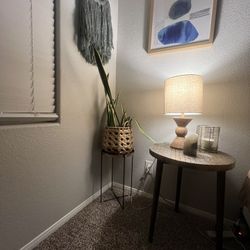 Night Stand Tables / Coffee Tables 2