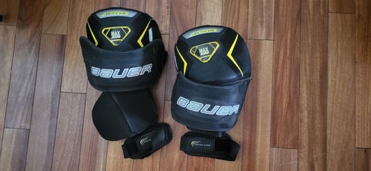 Bauer Goalie Knee Pads