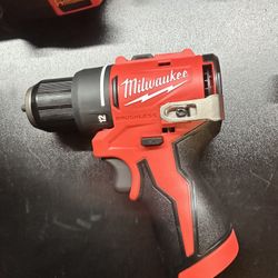 M12 Compact Drill