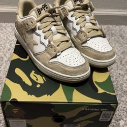 BAPE SK8 STA Beige size 7 