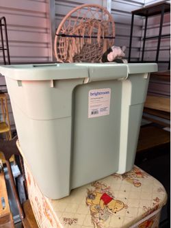 Storage box/storage bin