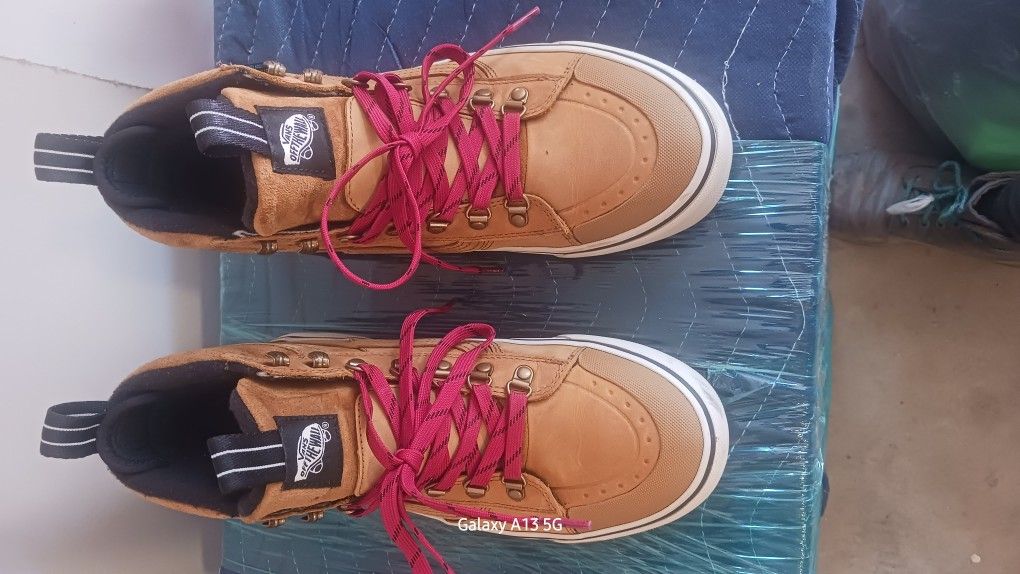 Vans Size 8 High Tops
