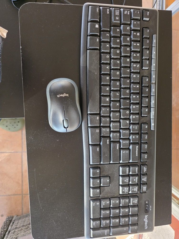 Logitech Wireless Mouse And Keyboard