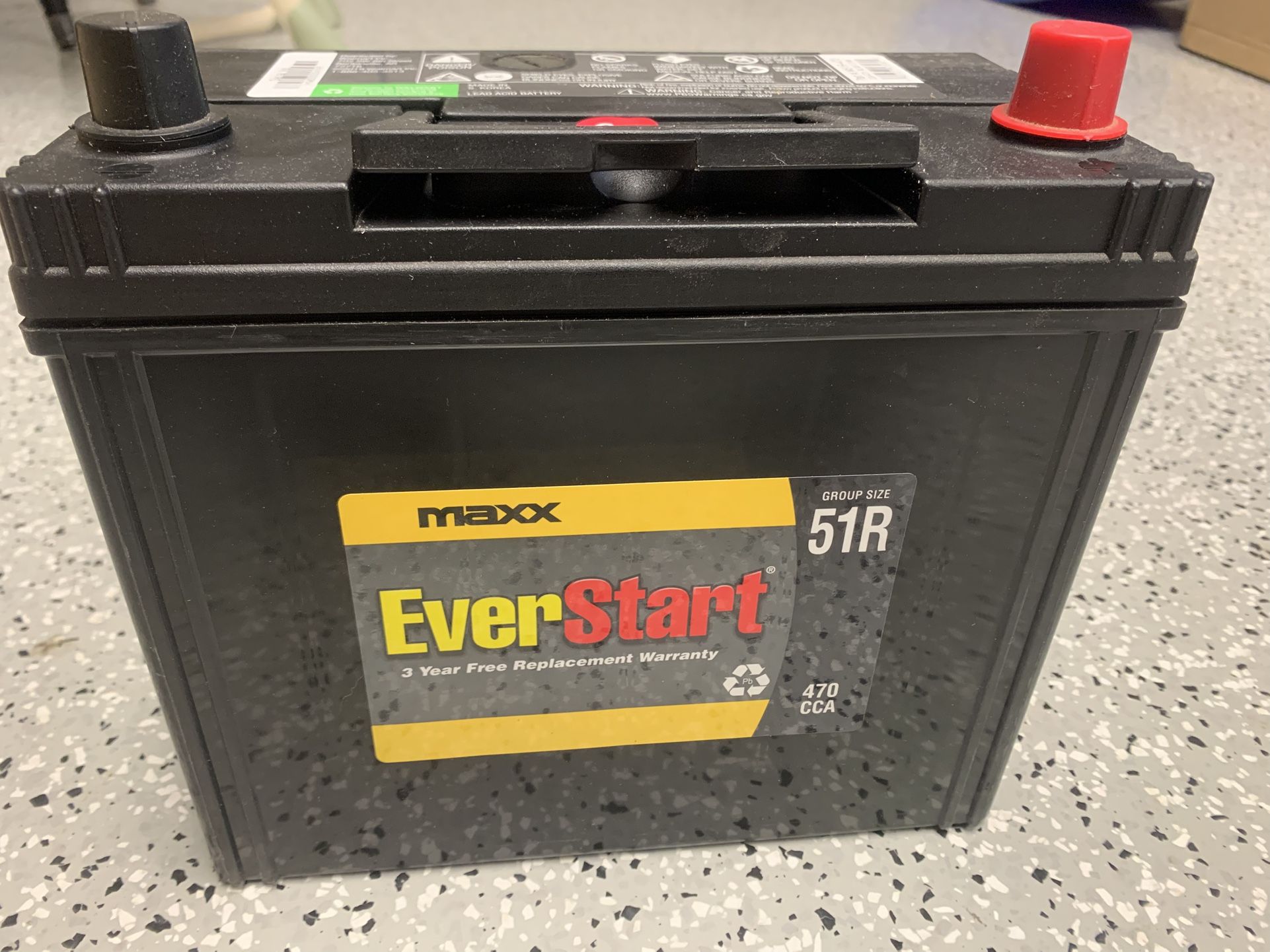 EverStart Maxx 51R Car Auto Battery
