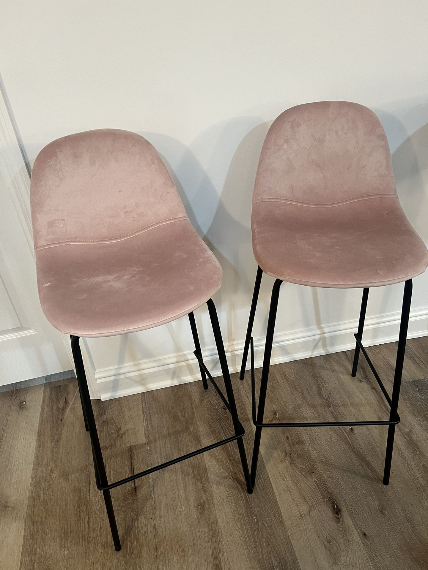 Blush Stools (2)