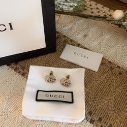 Gucci Crystal Stud earrings