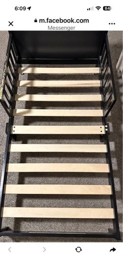 Toddler bed & mattress dream on me