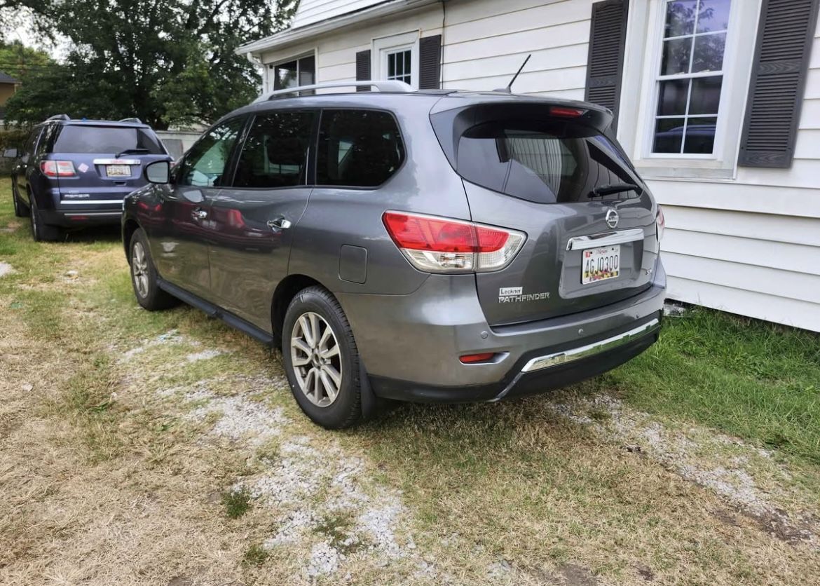 2015 Nissan Pathfinder