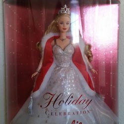 2001 Holiday Barbie