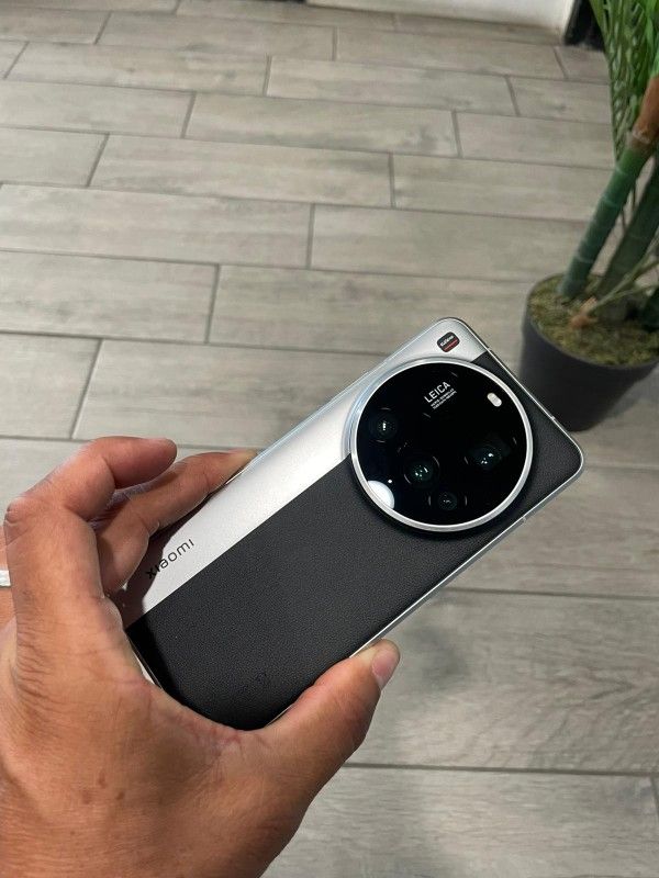 Xiaomi 15 ULTRA GLOBAL 512 GIG, DUAL COLOR
