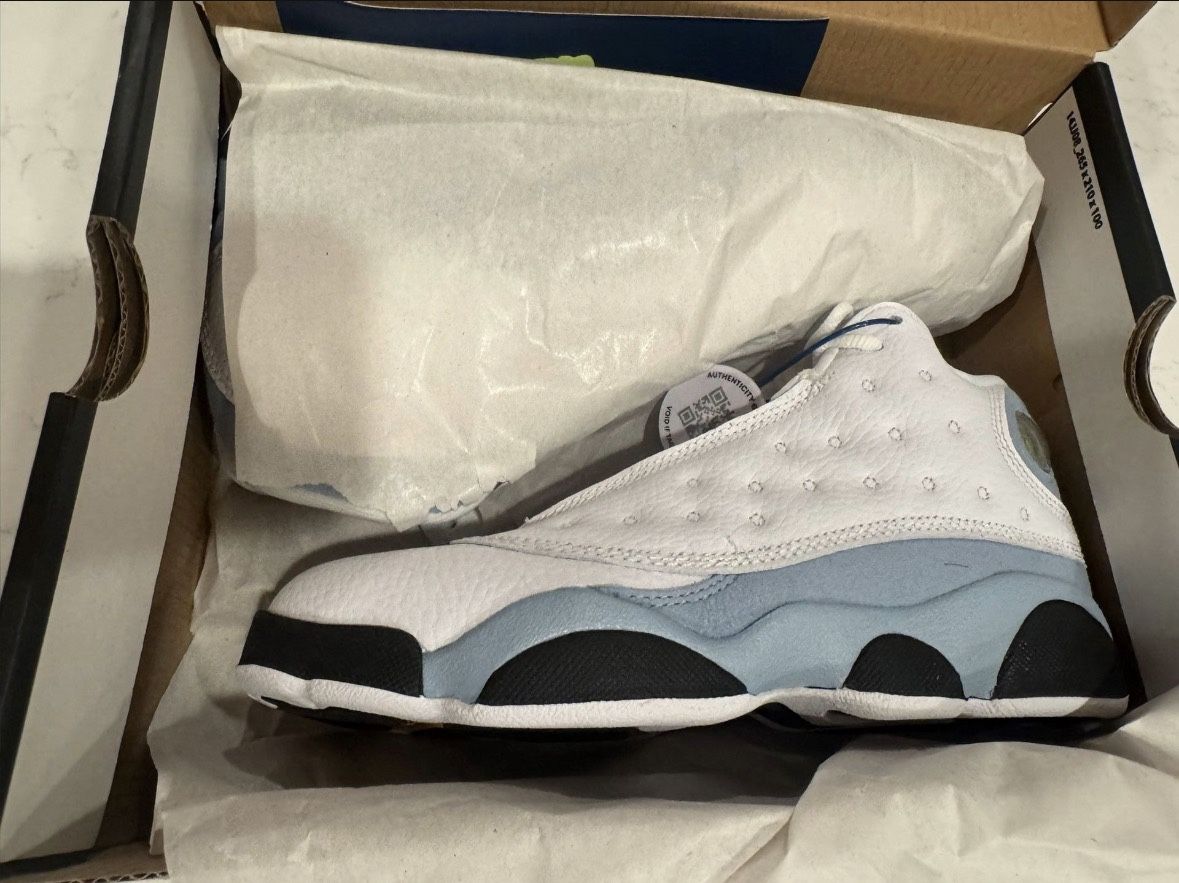 Nike - Air Jordan Retro Size 3Y