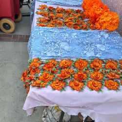 Table Runners With 1 Table Cover Along With Decorations