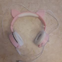 Headphone