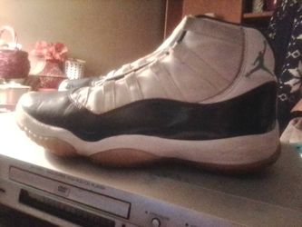 Jordans Size 9