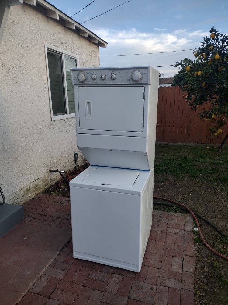 Washer Gas Dryer 
