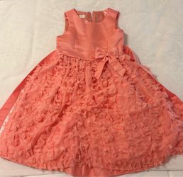 Girls dress